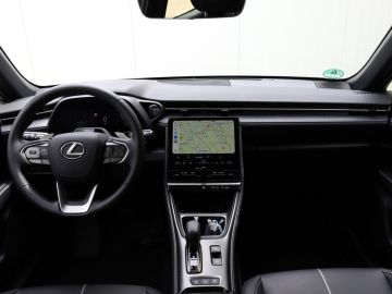 Lexus LBX